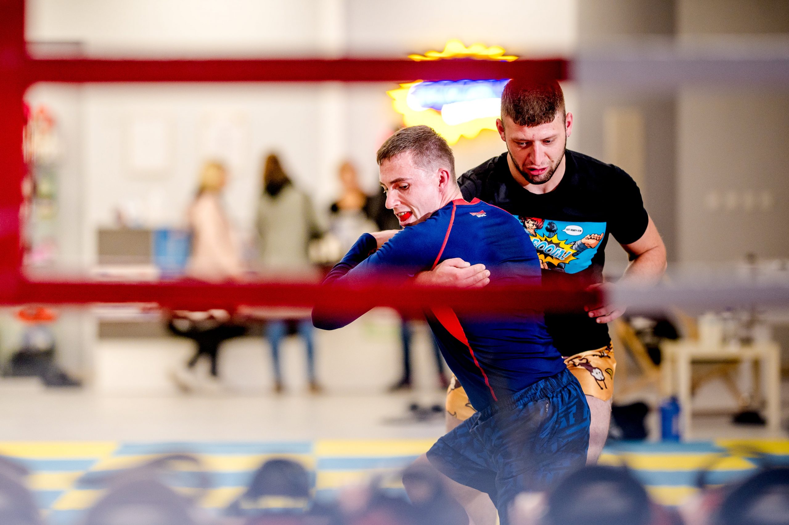 200929_184117_BOOM_kb_-min