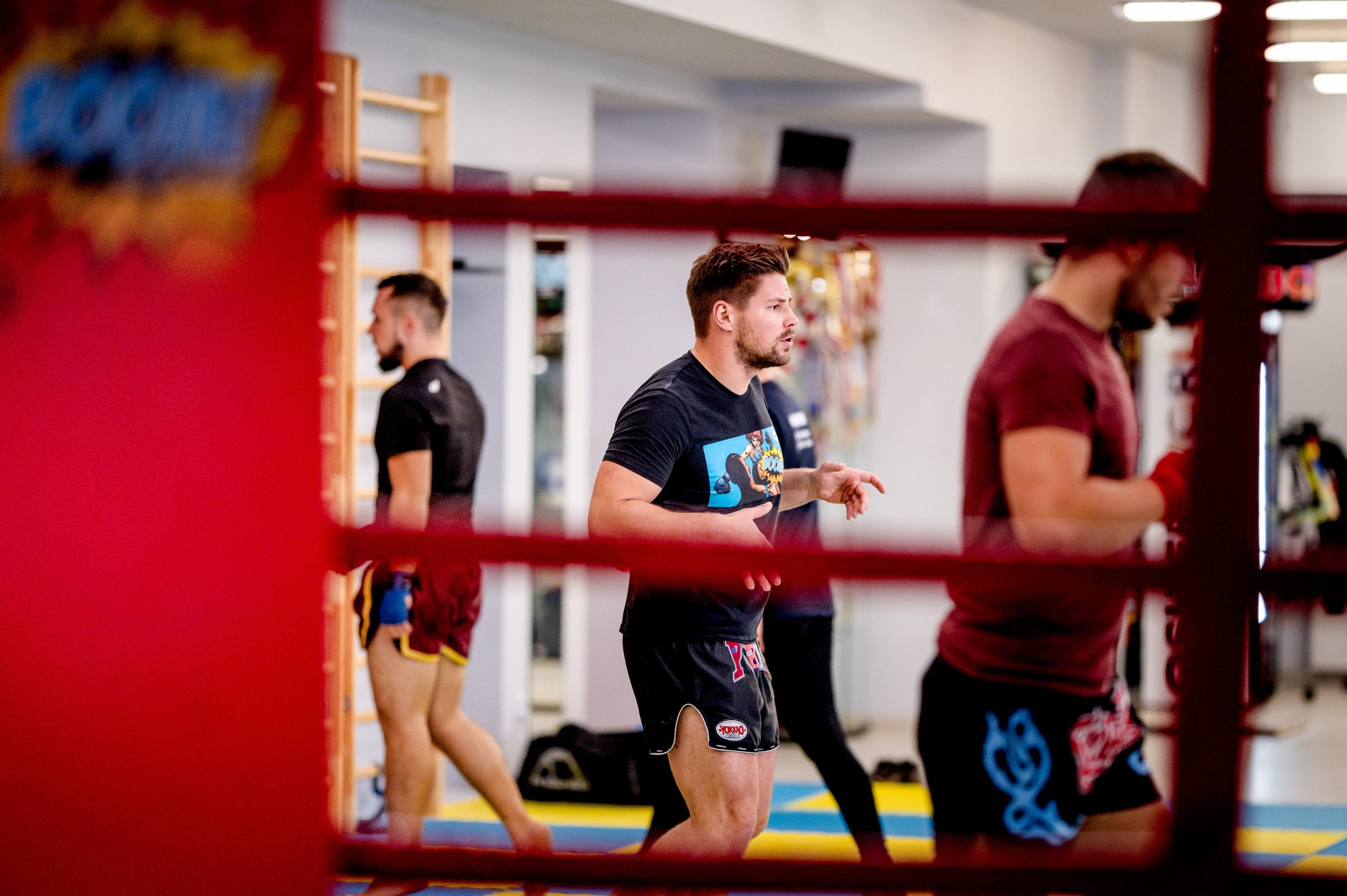 200929_190513_BOOM_kb_-min