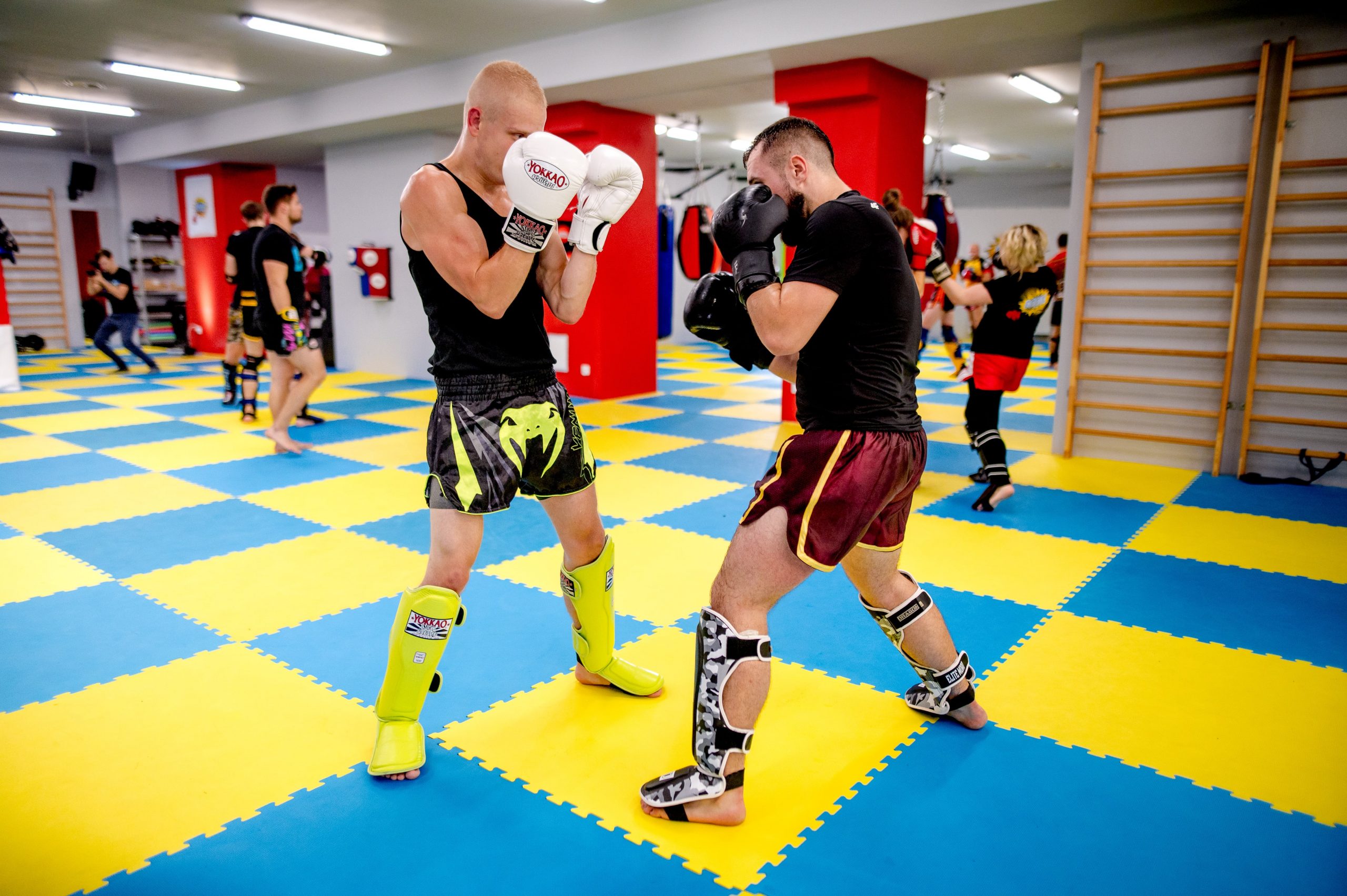 200929_193851_BOOM_kb_-min